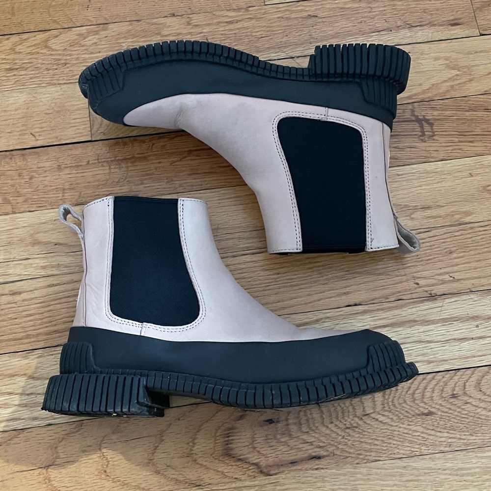 Camper Pix boot, preowned size 37